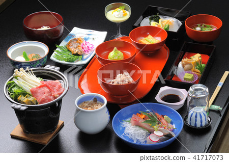溫泉小屋的日式餐 41717073
