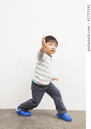 4 year old boy 4 year old boy 41725542