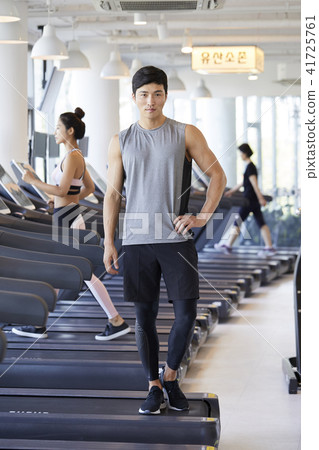 健身房，鍛煉，男人，女人 41725761