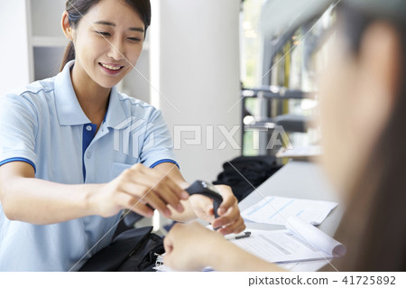 gym, men, women 41725892