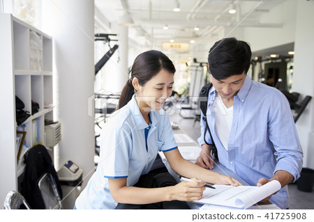 gym, men, women 41725908