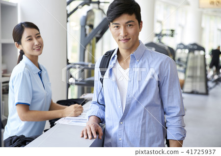 gym, men, women 41725937