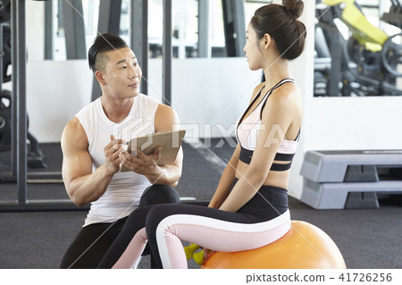 gym, men, women 41726256