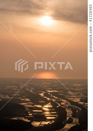 Tetori河的晚上風景 41726565