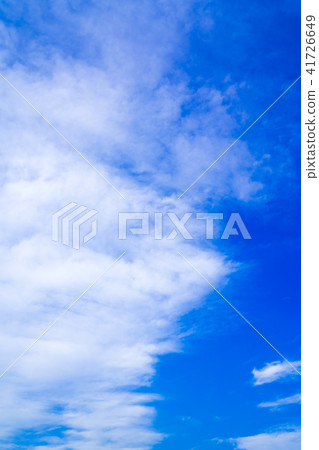 The sky of the rainy season for 2018 (vertical) The sky of the rainy season for 2018 (vertical) 41726649