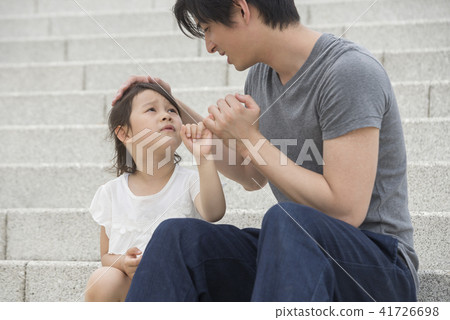 People, Daughter, Father, Family, Family, Friends, Men, Girls, Child, Dad, Dad, Father, Parents, Portrait People, Daughter, Father, Family, Family, Friends, Men, Girls, Child, Dad, Dad, Father, Parents, Portrait 41726698