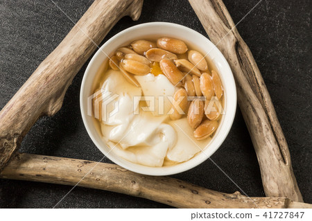 Bean flower Taiwan's Tofu Sweets Toufa (Tofu Pudding) 41727847