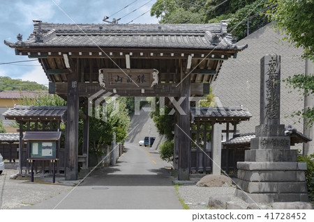 Legisi temple gate (Hisaki Zushi) 41728452