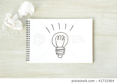 Handwritten bean bulb Handwritten bean bulb 41732864