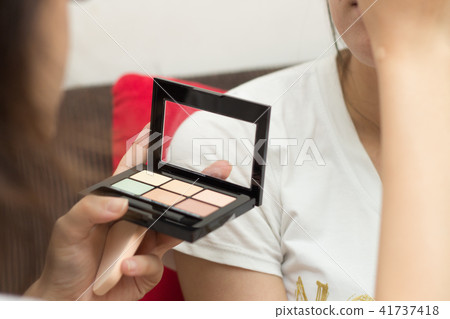 美麗的女人 41737418