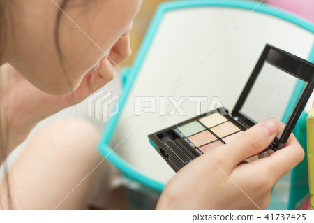 美麗的女人 41737425