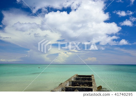 <奄美大島> 夏色の朝仁海岸 07 <奄美大島> 夏色の朝仁海岸 07 41740295