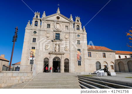 阿比拉聖特雷莎修道院 41741756