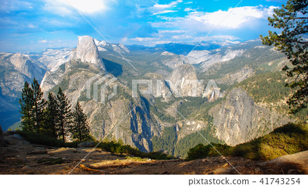 Half Dome Yosemite Valley Glacier point landscape 41743254
