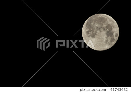  full moon 41743682