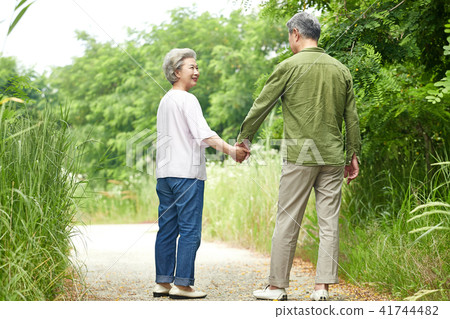 A happy retirement A relaxed retirement life Senior dating A walk of old age A happy retirement A relaxed retirement life Senior dating A walk of old age 41744482