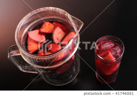 Sangria Cocktail 41746881
