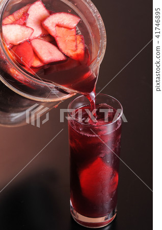 Sangria Cocktail 41746895