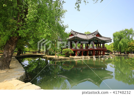 The Legend of Chunhyang! 41748232