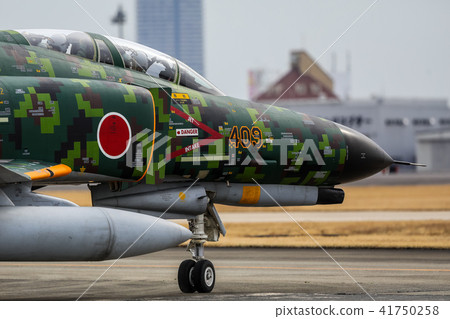 F - 4 EJ Kakamigahara空中空間百年繪畫 F - 4 EJ Kakamigahara空中空間百年繪畫 41750258