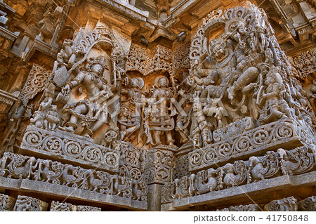Ornate wall, Hoysaleshwara temple, Halebidu  41750848