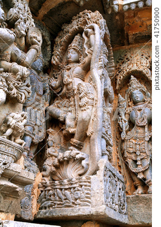Ornate wall, Hoysaleshwara temple, Halebidu Ornate wall, Hoysaleshwara temple, Halebidu 41750900