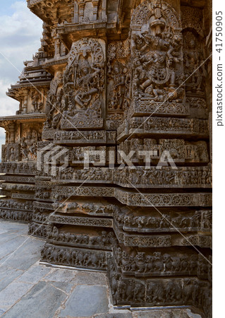 Ornate wall, Hoysaleshwara temple, Halebidu 41750905