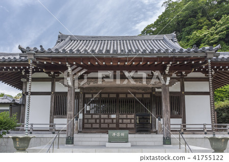 Kagaku-ji Temple (Kamakura City Seishinemon) 41755122