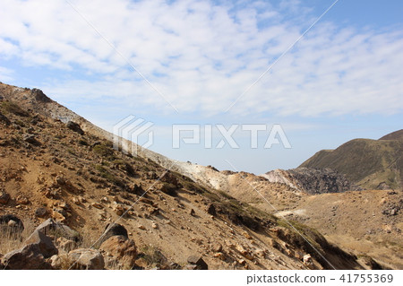 Kuju Mountains / Iwooshan 41755369