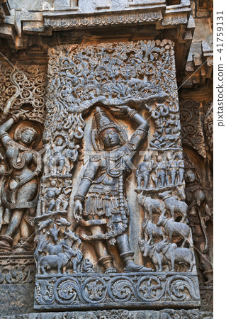west side wall, Hoysaleshwara temple, Halebidu 41759131