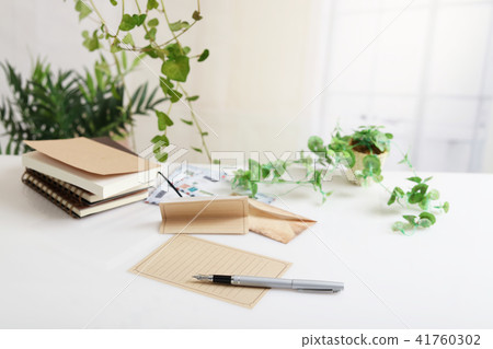 Stationery and pen Stationery and pen 41760302