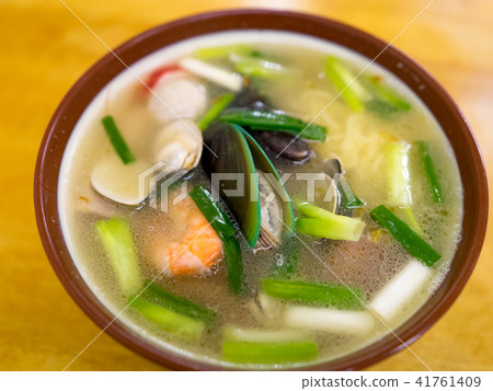 海鮮湯麵 41761409