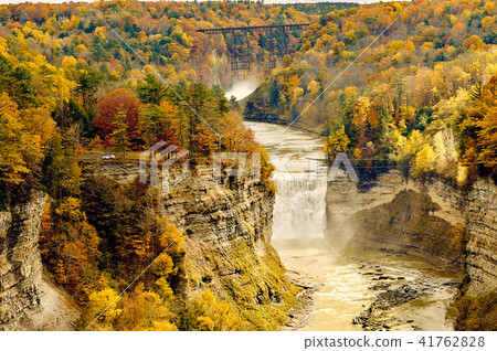 Autumn scene of waterfalls and gorge Autumn scene of waterfalls and gorge 41762828