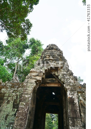 Cambodia, Angkor monuments, Tower of Banteay · Kdei, entrance Cambodia, Angkor monuments, Tower of Banteay · Kdei, entrance 41763335