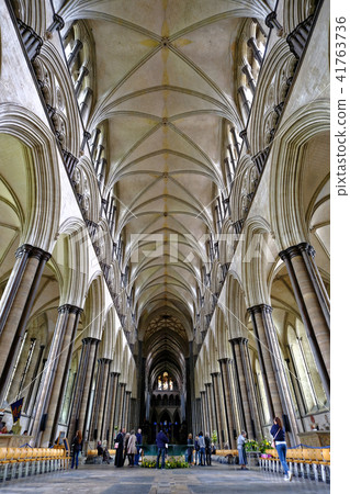Salisbury Cathedral Salisbury Cathedral 41763736