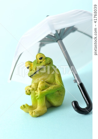 It is a rainy season. It is a rainy season. 41768039