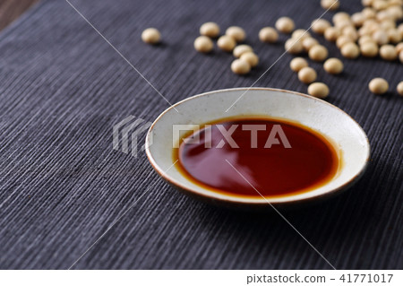 濃密的口油 41771017