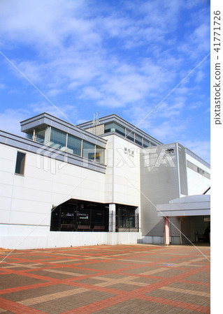 Scenery in front of JR Chuo station JR Chuo Main Line Scenery in front of JR Chuo station JR Chuo Main Line 41771726