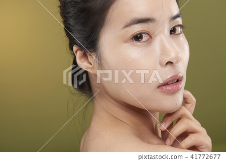 美女 41772677