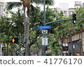 Honolulu sign 41776170