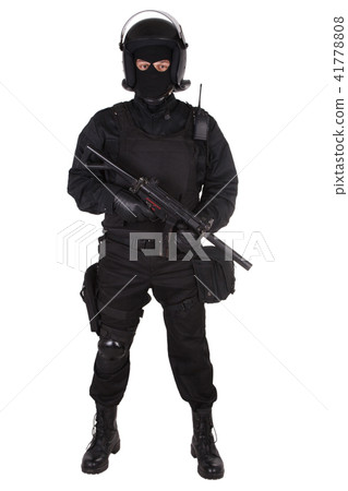 police special forces officer in black uniform police special forces officer in black uniform 41778808