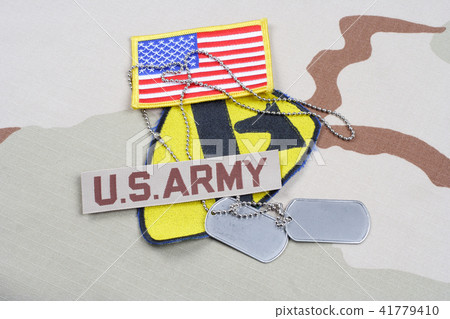 US ARMY 1st Cavalry Division patch whith dog tags 41779410