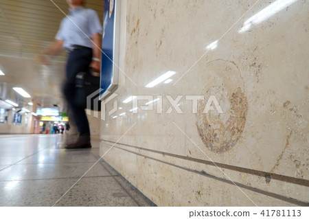 大理石化石東京地鐵三越站 大理石化石東京地鐵三越站 41781113