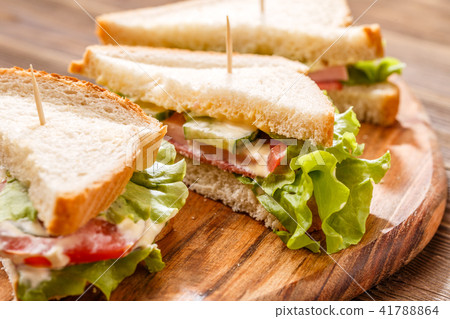 Picture of canape with toothpicks 41788864