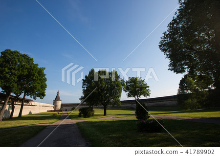 View of Pskov Kremlin View of Pskov Kremlin 41789902