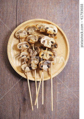 skewers with mushrooms 41793688