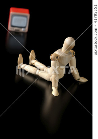 我在家過夜。 我在家過夜。 41795551