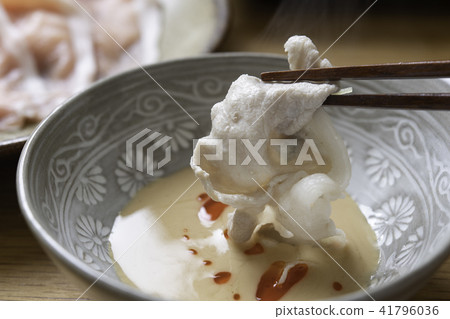 Pork shabu-shabu sesame seeds 41796036