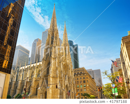 New York, USA, Cathedral of St. Patrick . 41797188
