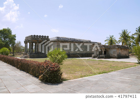Basadi Halli jain temple complex, Karnataka 41797411